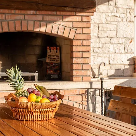 Lavanda And Colombo By Istrabook 别墅