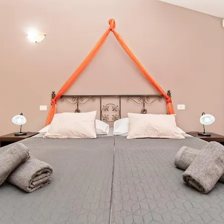 Lavanda And Colombo By Istrabook 别墅