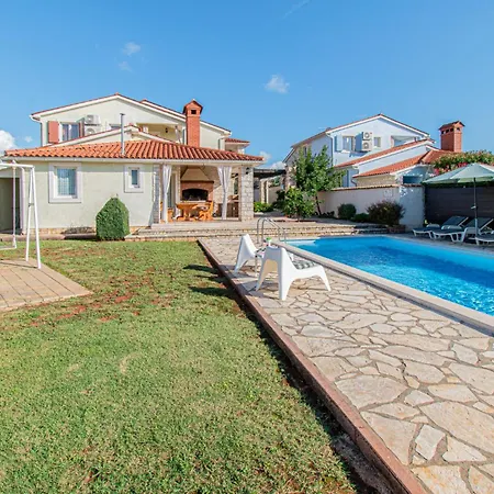 Lavanda And Colombo By Istrabook 别墅 *